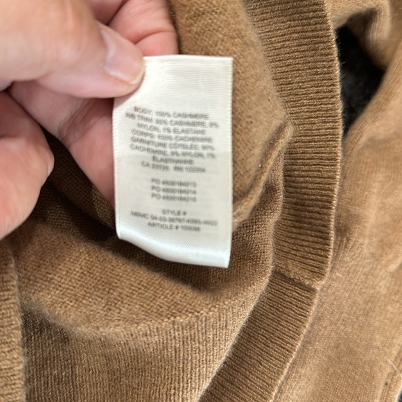 Aritzia Wilfred Liteluxe 💯% Cashmere Turtleneck Sweater Tan XS - Picture 4 of 7